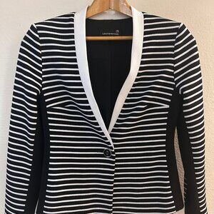 Laura Petites black white striped blazer